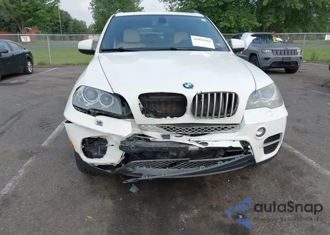2011 BMW X5 xDrive35D из США, поврежденный, VIN 5UXZW0C5XBL660995